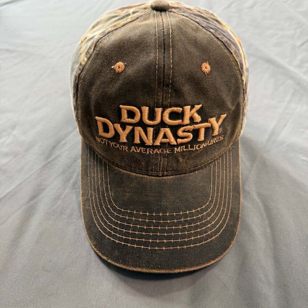 Duck Dynasty Distressed Baseball Cap Not Your Average Millionaires Camo Hat